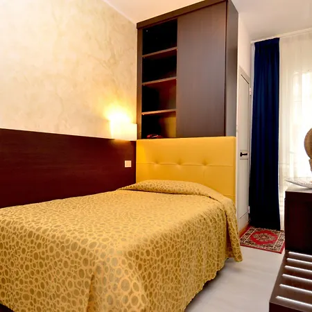 Stockholm Hotel 3*
